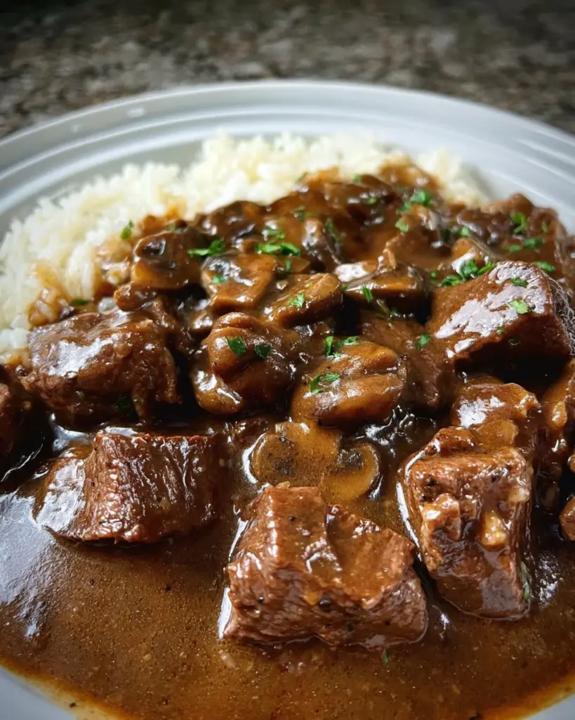 Crockpot Beef Tips & Gravy